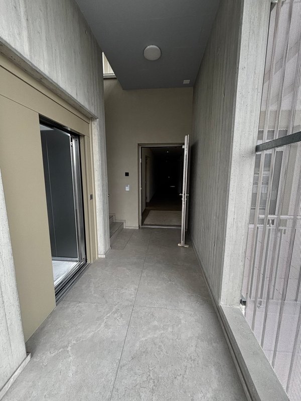 Lift/Eingang (1. OG)