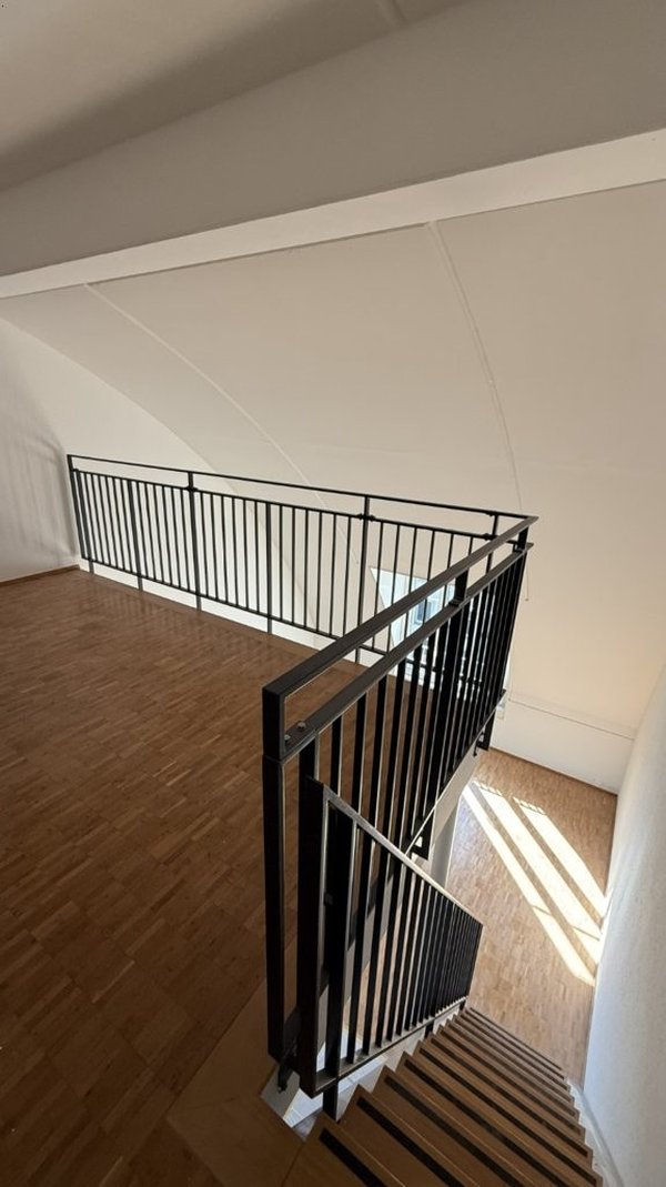 Treppe zur Galerie