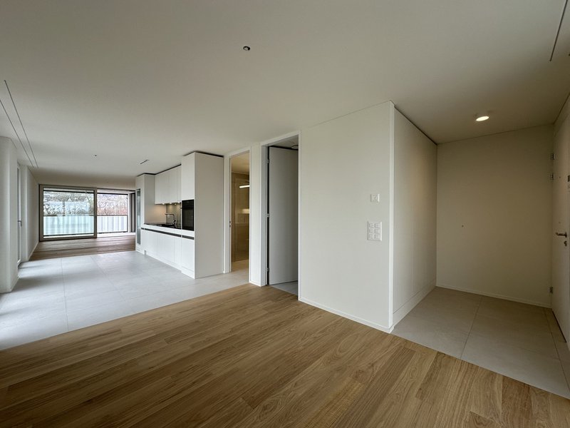 Eingangsbereich sowie Esszimmer