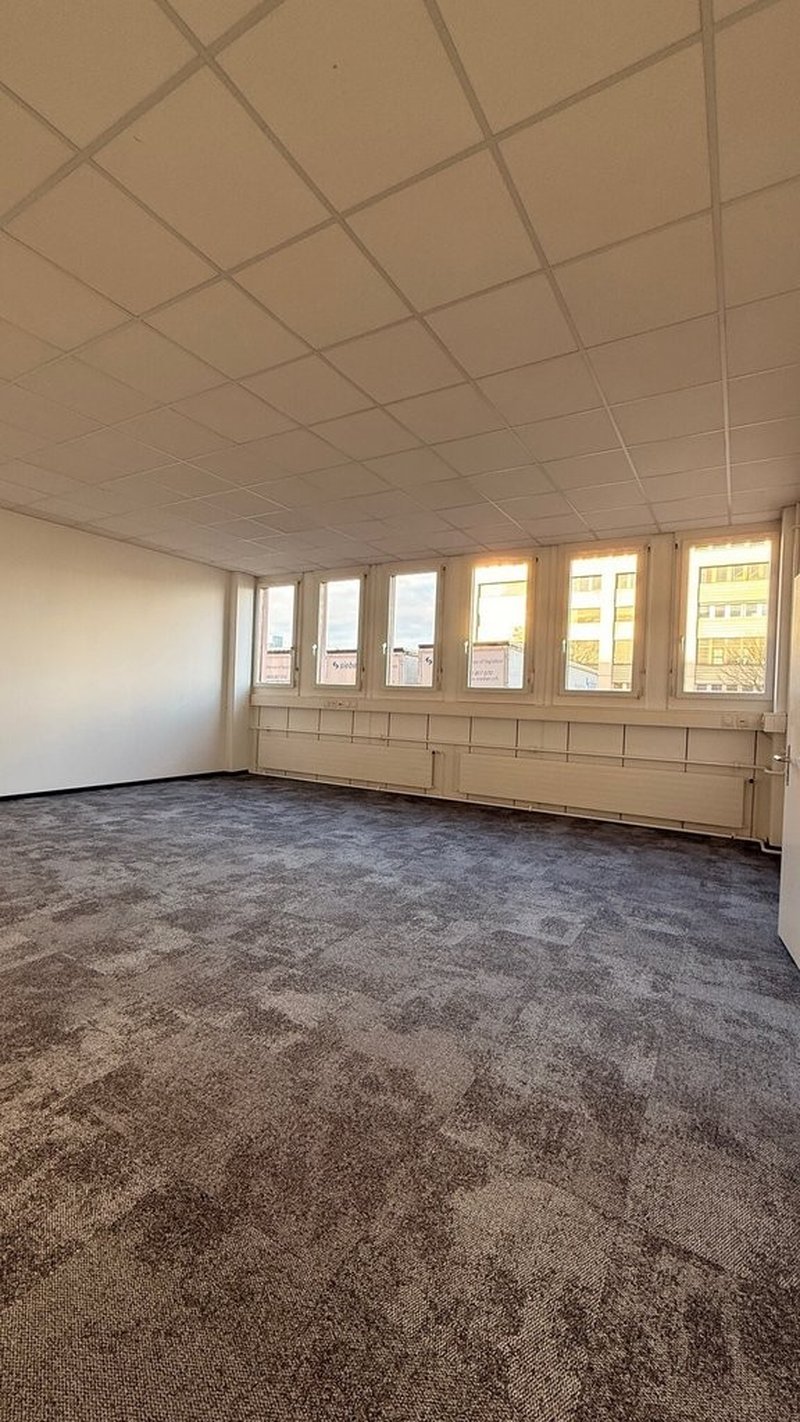 Büroraum Mieter 2.jpg