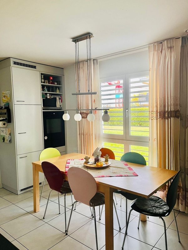 Küche mit Esstisch (gemeinsame nutzung)