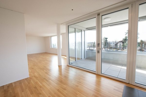 Esszimmer mit Loggia