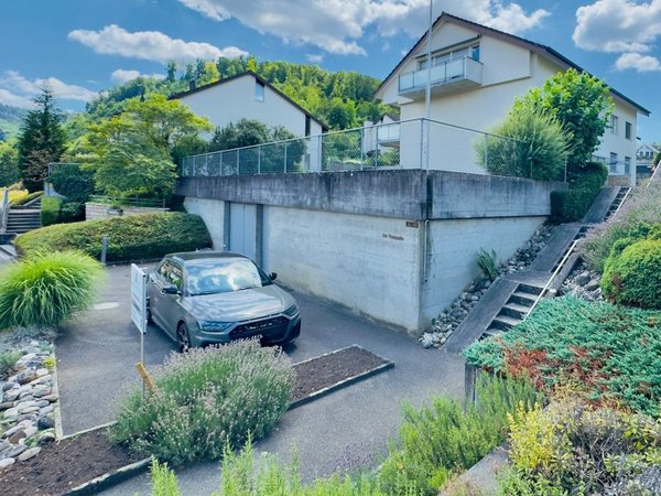 Tiefgarage - Einfahrt