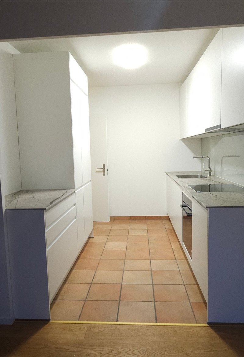 Küche mit Abdeckung