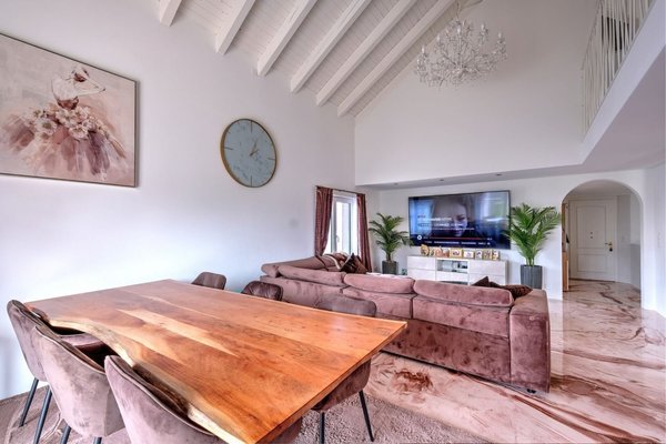 Die Essecke im Wohnzimmer