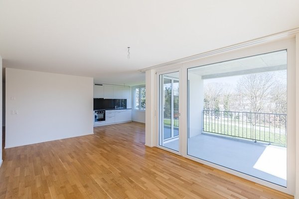 Wohnzimmer mit Blick zur Küche