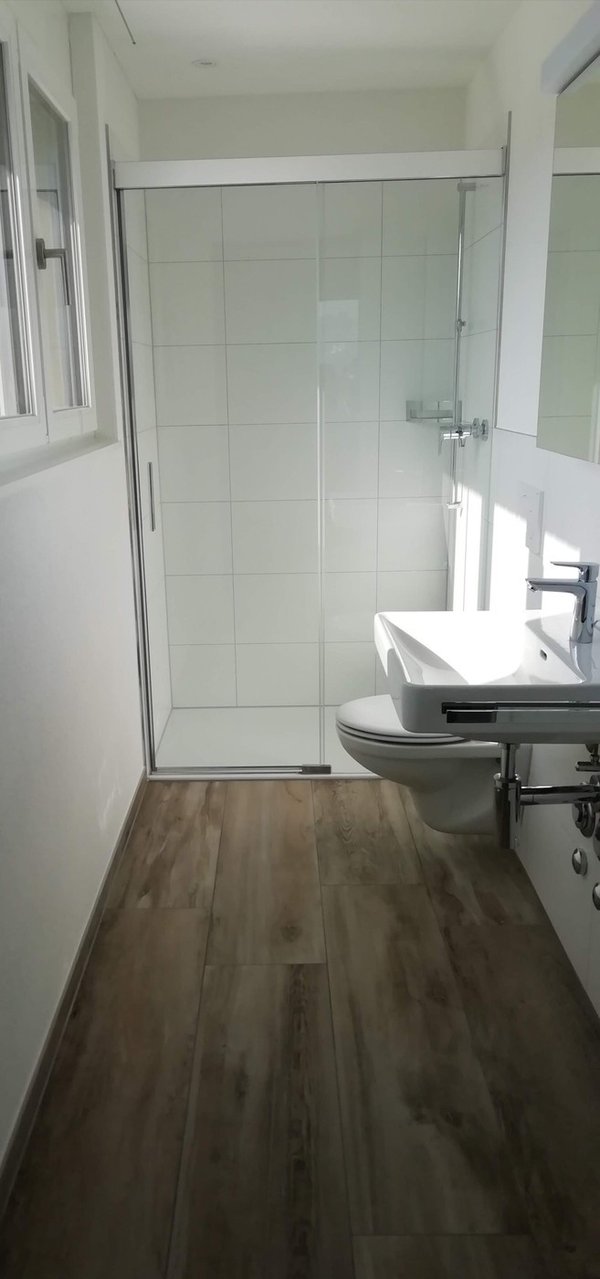 Dusche/WC Hauptschlafzimmer