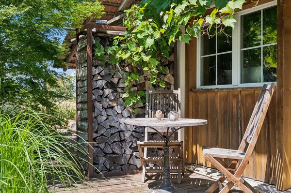 Charmanter Sitzplatz