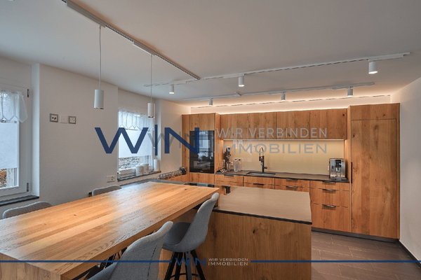 Massive Schreiner-Küche