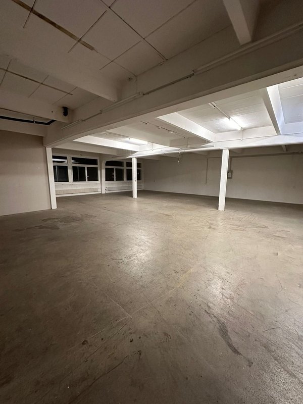 Lagerfläche (200m2)