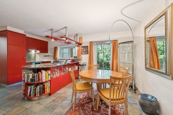 Küche und Essbereich