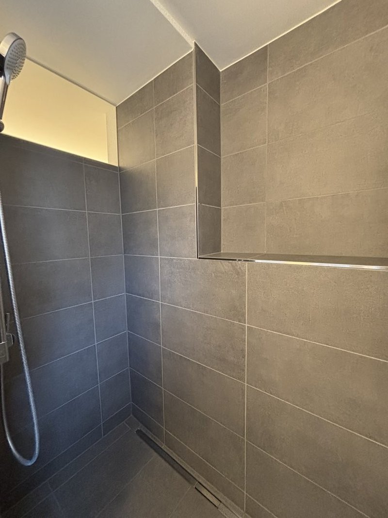 Dusche.jpg