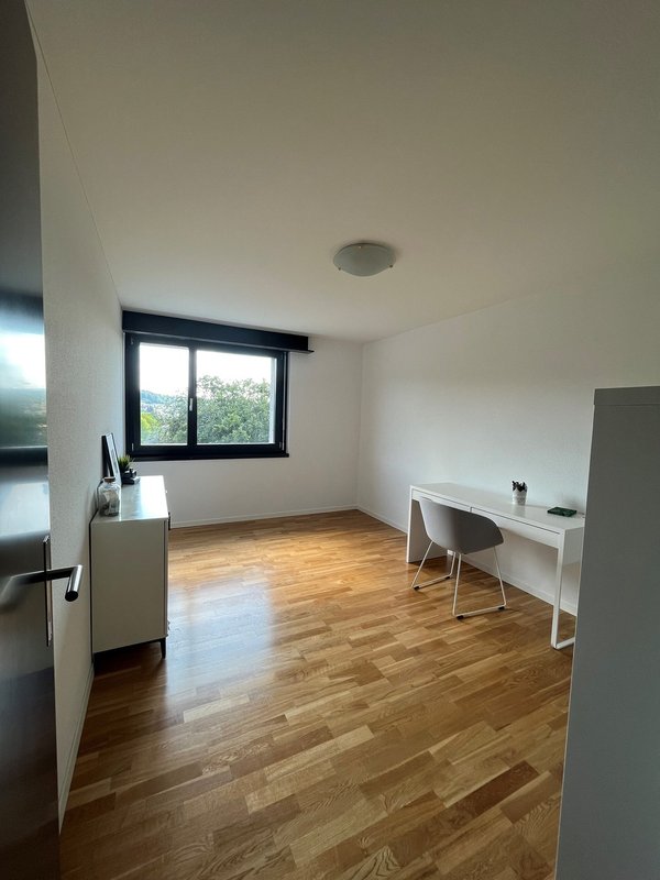 Zu vermietendes WG-Zimmer ca. 13m2