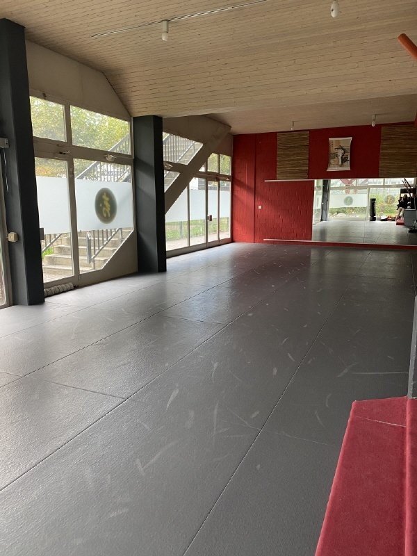 grosser Trainigsraum