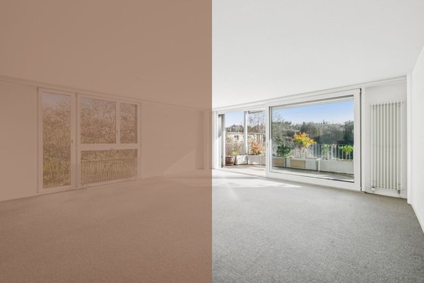 Lichtdurchflutetes Wohnzimmer mit Zugang zum Balkon