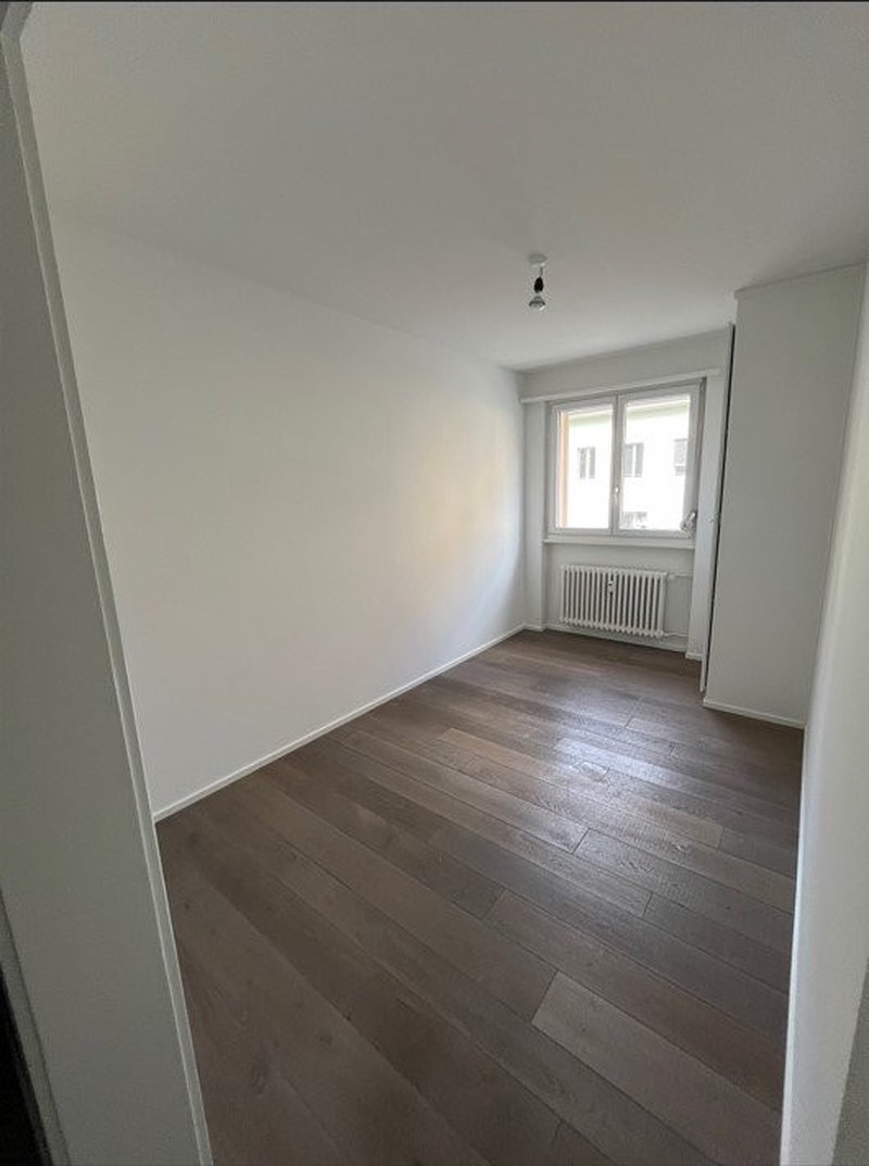 Büro / Ankleidezimmer