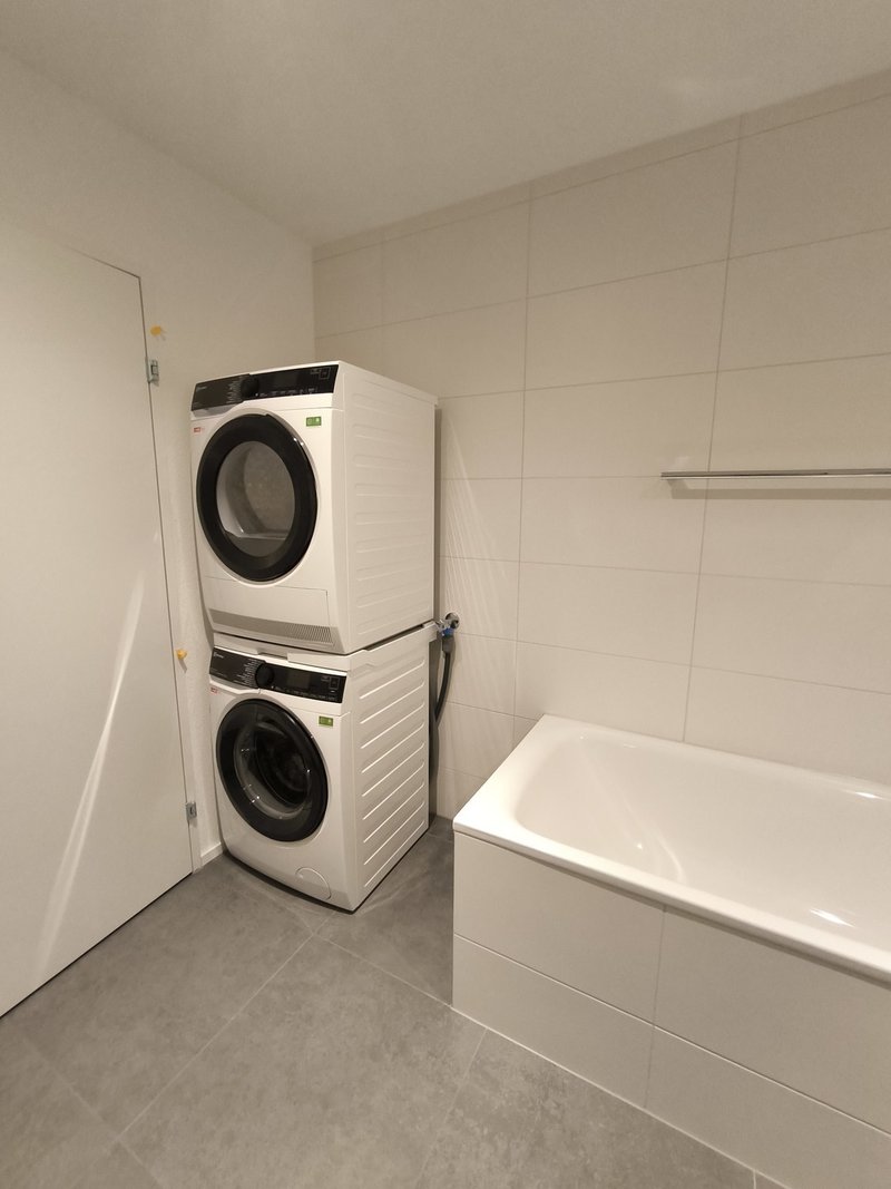 Waschmaschine und Trockner