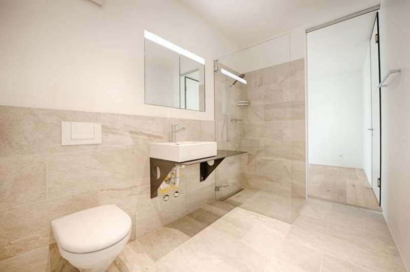 Nasszelle mit Dusche