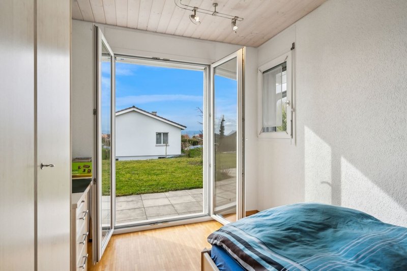 Zimmer mit direktem Gartenzugang