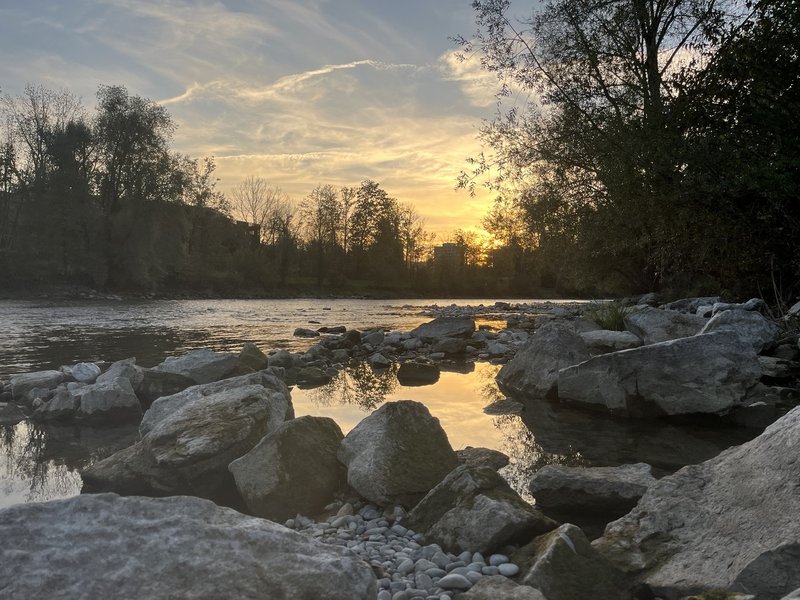 Limmat in ca. 100 Meter Distanz