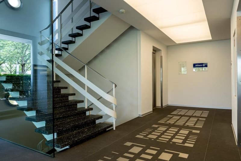 Eingang Thurgauerstrasse 60