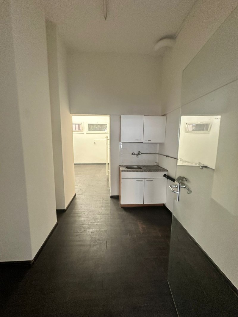 Korridor mit Küchenelement EG