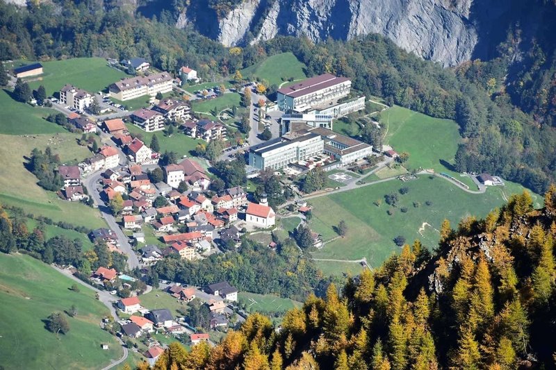 Klinik Valens als Nachbar