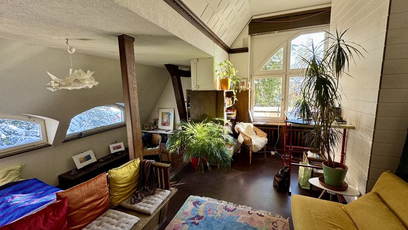 Mein Zimmer, die Schlafebene ist 3 Stufen tiefer, insgesamt 33m2