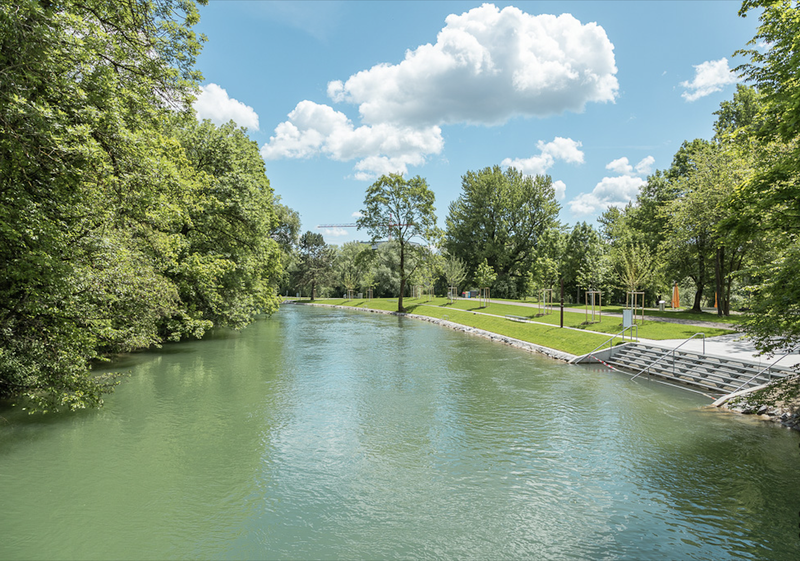 Flussbad Au-Höngg in ca. 100 Meter Distanz