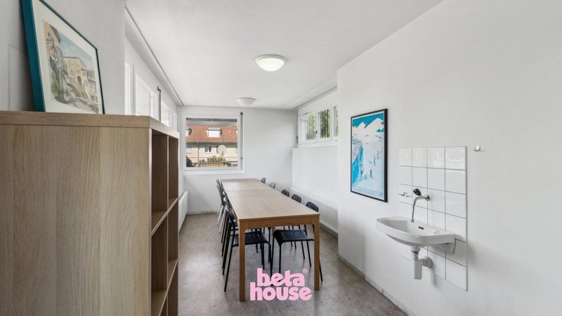 Want a sneak peek inside betahouse? Watch the video tour & apply right away: www.bit.ly/betahouseapplication