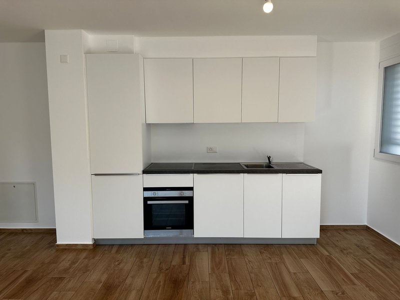 VACALLO - Ampio 3.5 locali con 2 balconi abitabili e 2 bagni, ideale per famiglie (2° piano) - 3