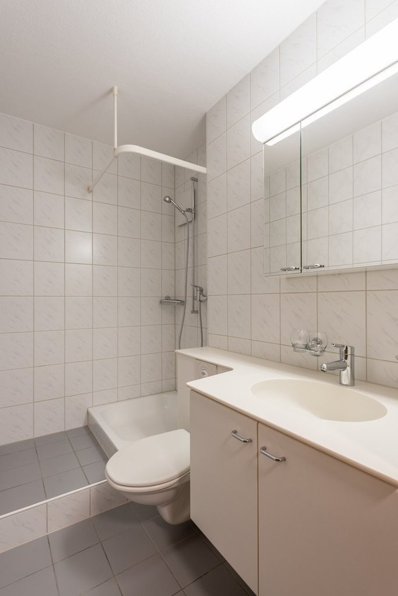 Nasszelle Dusche/WC - Musterfoto