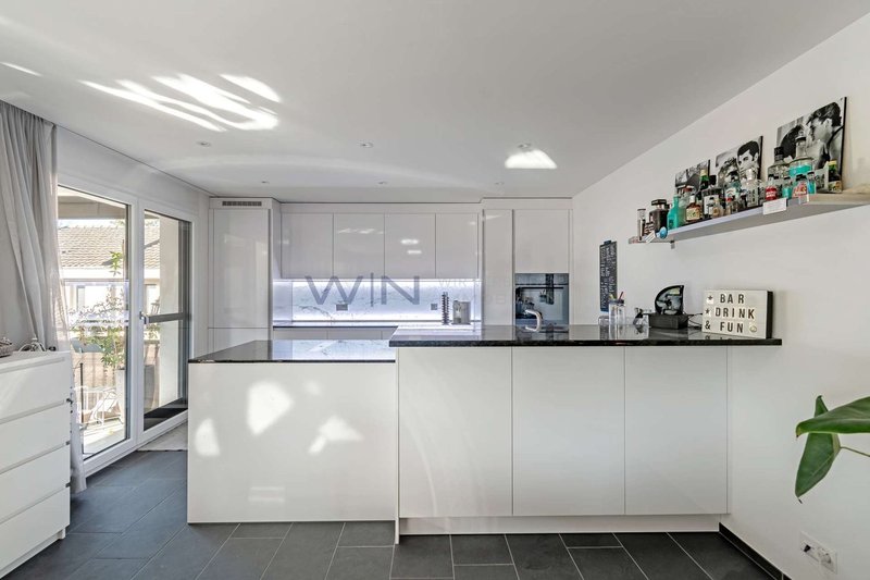 Beleuchtete Marmorblende 