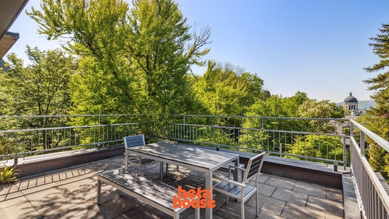 Want a sneak peek inside betahouse? Watch the video tour & apply right away: www.bit.ly/betahouseapplication