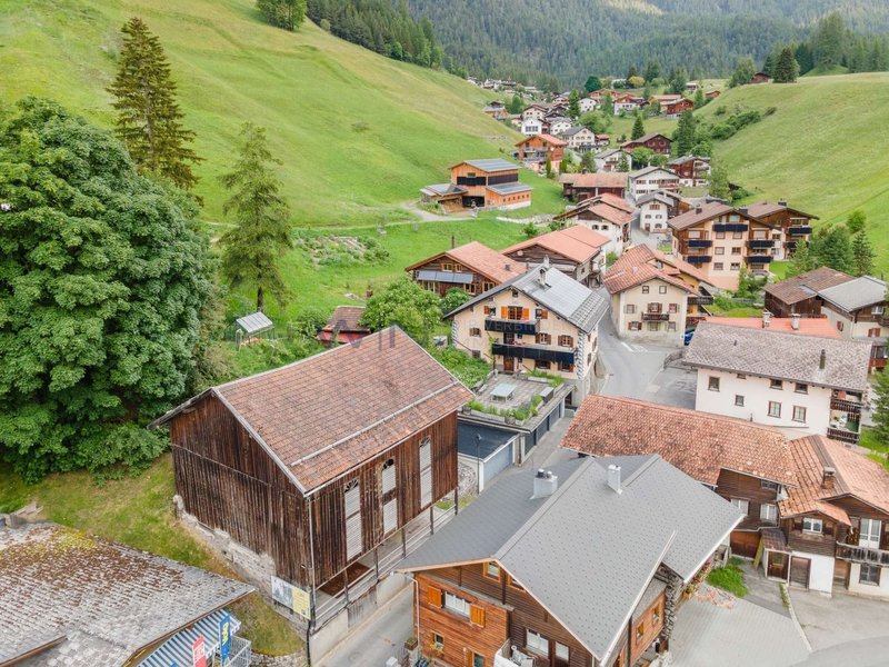 Wiesen - Das Bergdorf