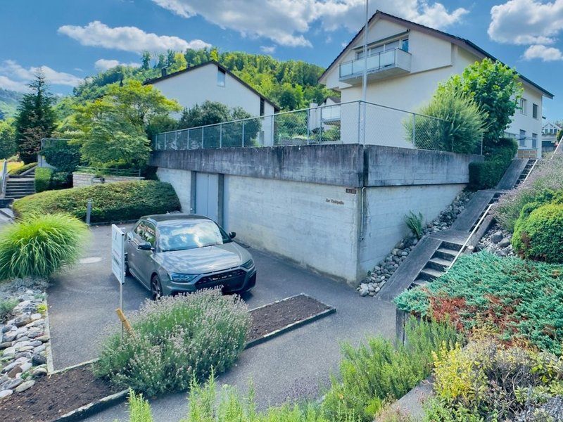 Tiefgarage - Einfahrt