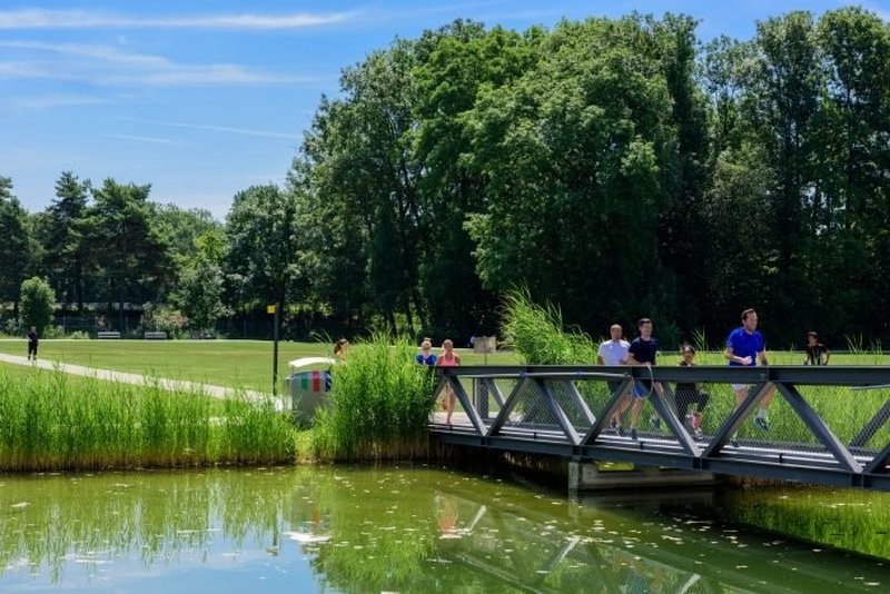 Umgebung Parkanlage Glattpark