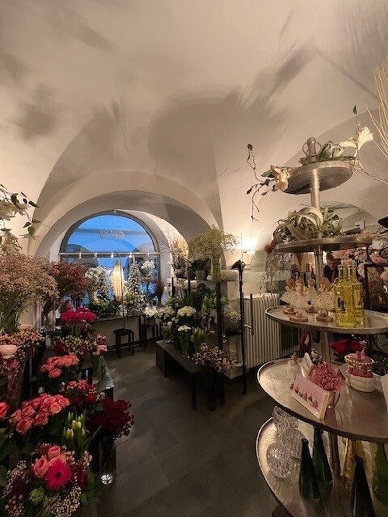 Blumenladen_Innenfoto_040225a.jpg