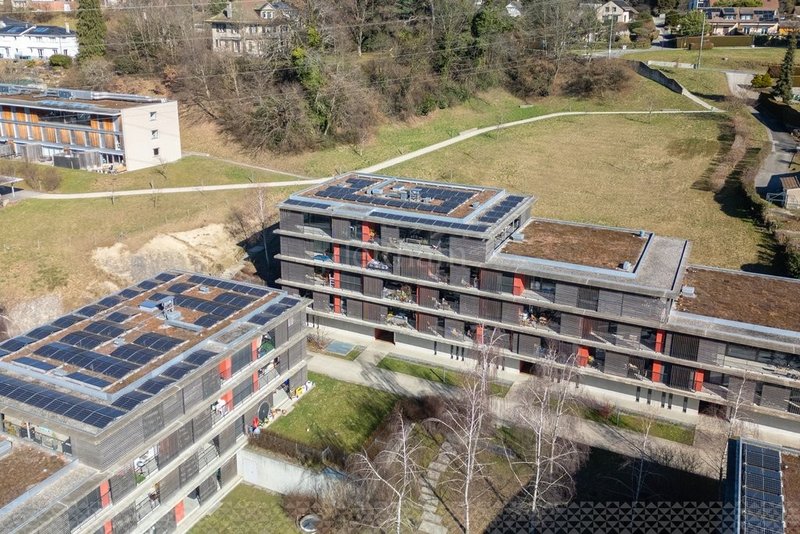 Champs_Meunier_13A_-_Le_Mont-sur-Lausanne_-_drone-12.jpg