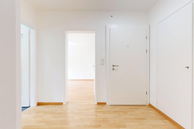 Vorplatz mit Einbauschrank