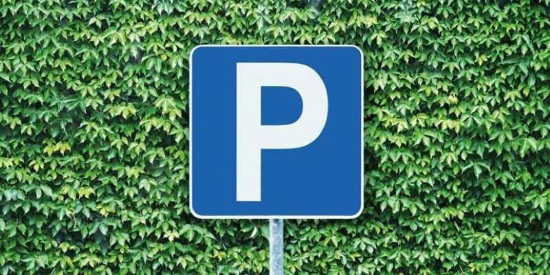 Bewi_Vermietung_Inserat_Parkplatz_Aussen_sRGB_p