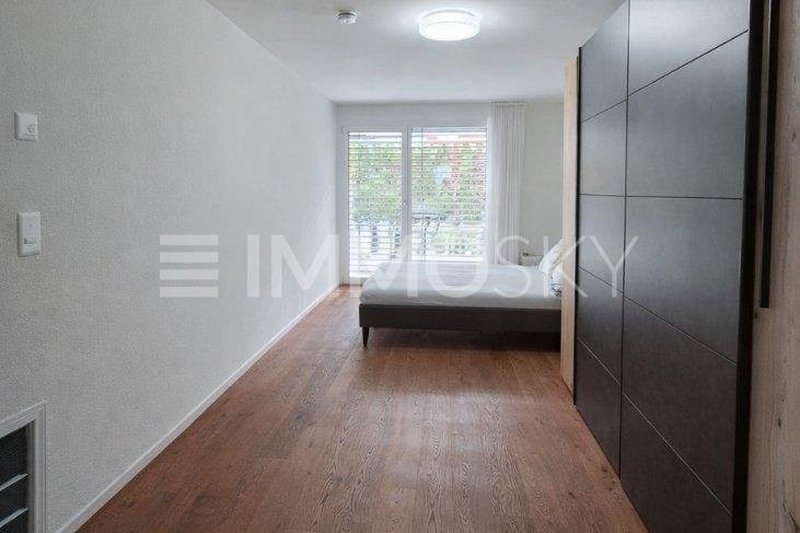 Grossräumiges Schlafzimmer