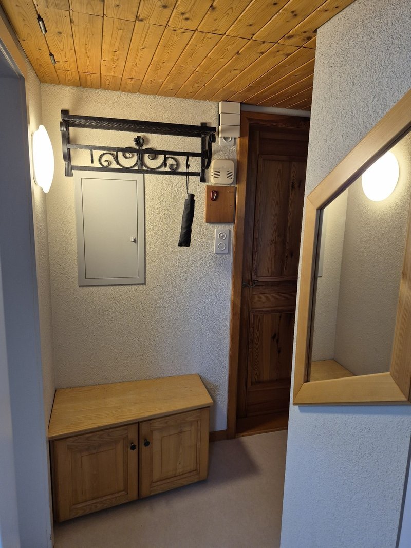 Eingang mit Garderobe