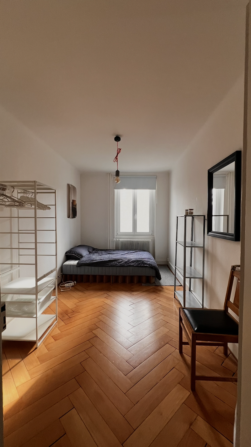 Zimmer 1 (zu vermieten!)