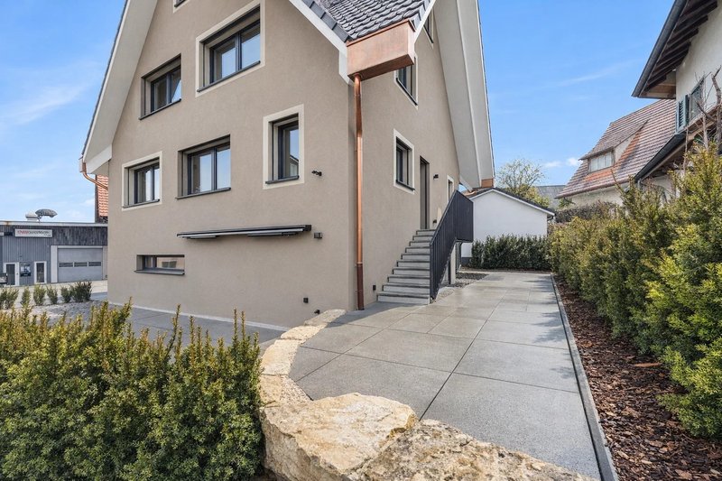 Aussenansicht/Sitzplatz