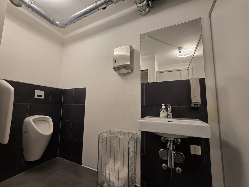 Allgemeine WC-Anlage zur Mitbenützung