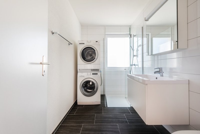 12004.01.0201_Dusche