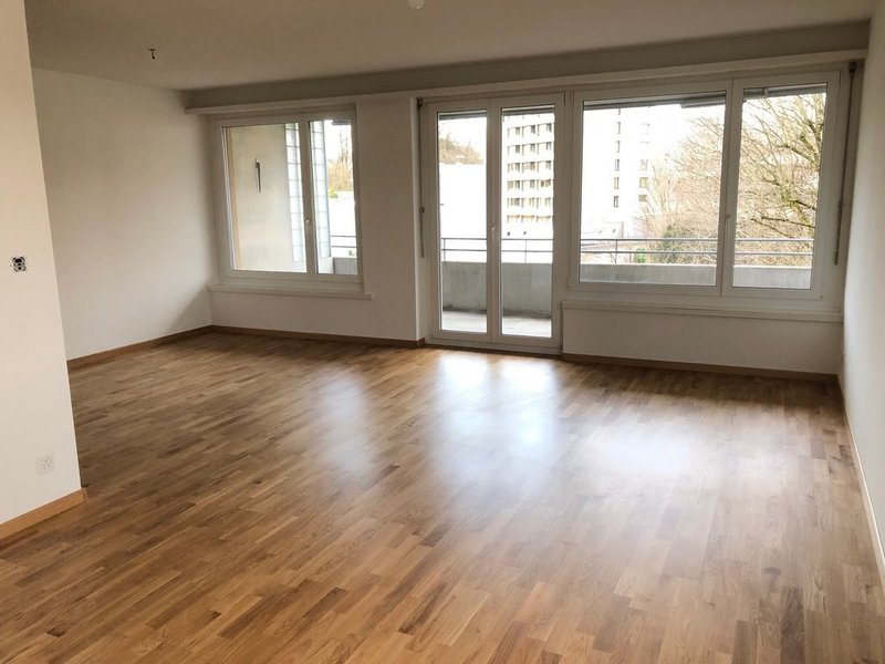 Wohnzimmer / typähnlich