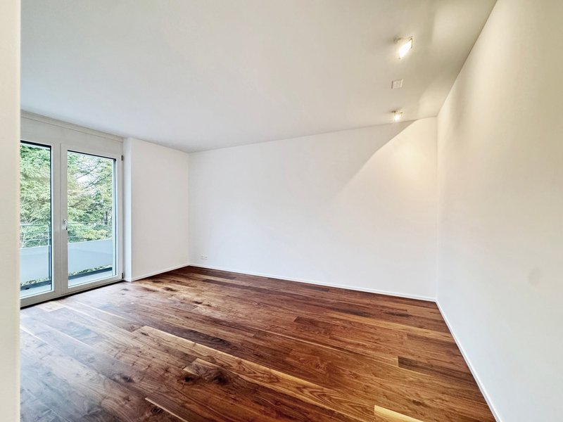 Zimmer 1 mit Ankleide und direktem Badzugang