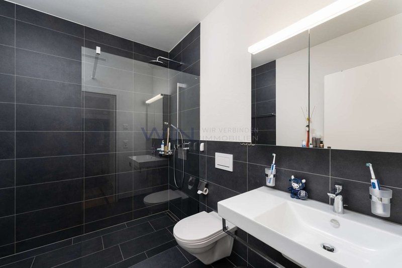 Elegantes Badambiente